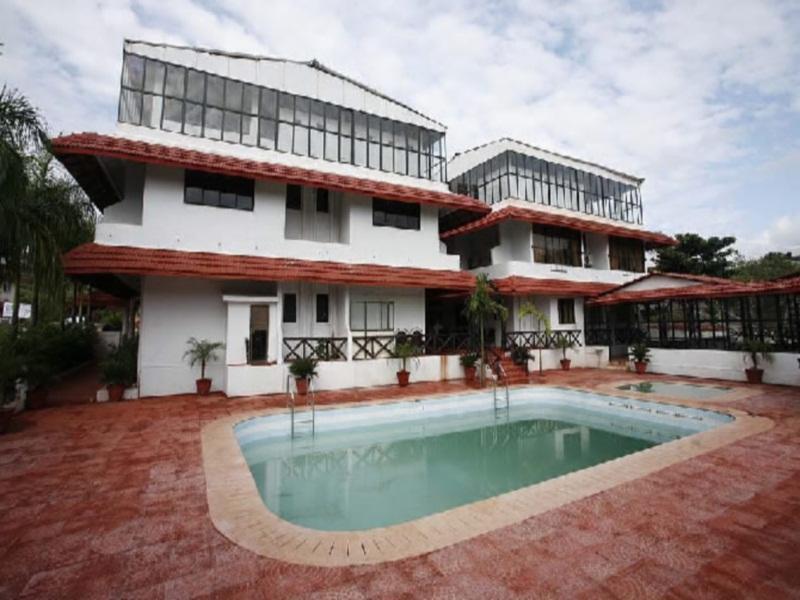 Sky Blue Resort Lonavala Eksteriør bilde