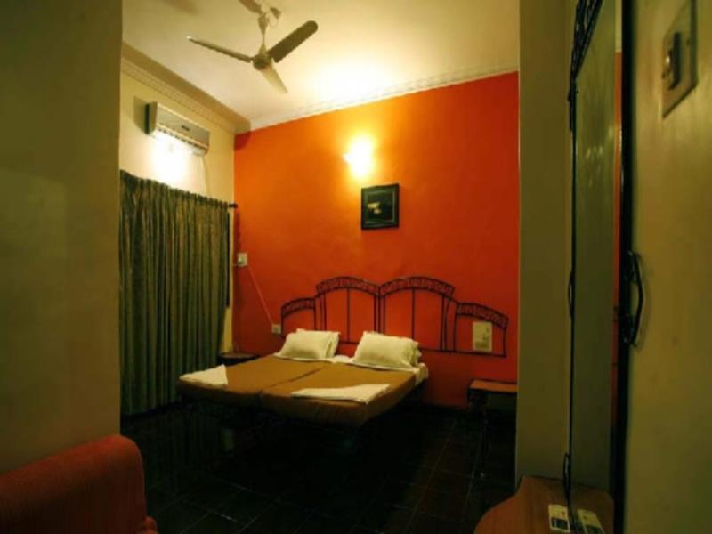 Sky Blue Resort Lonavala Eksteriør bilde